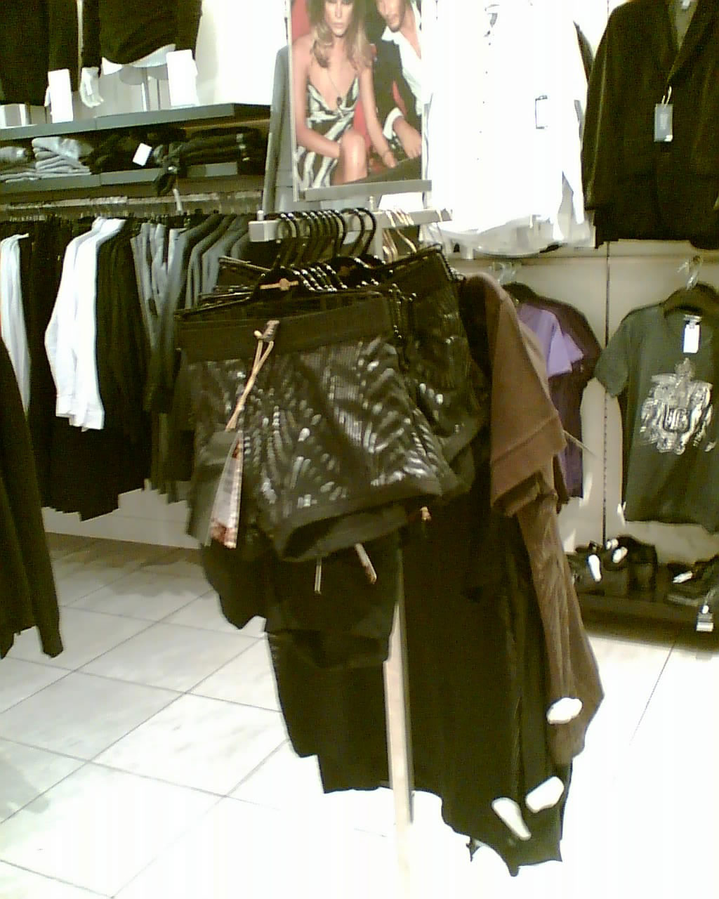 Cavalli bei H&M Kärntnerstraße 8.11.