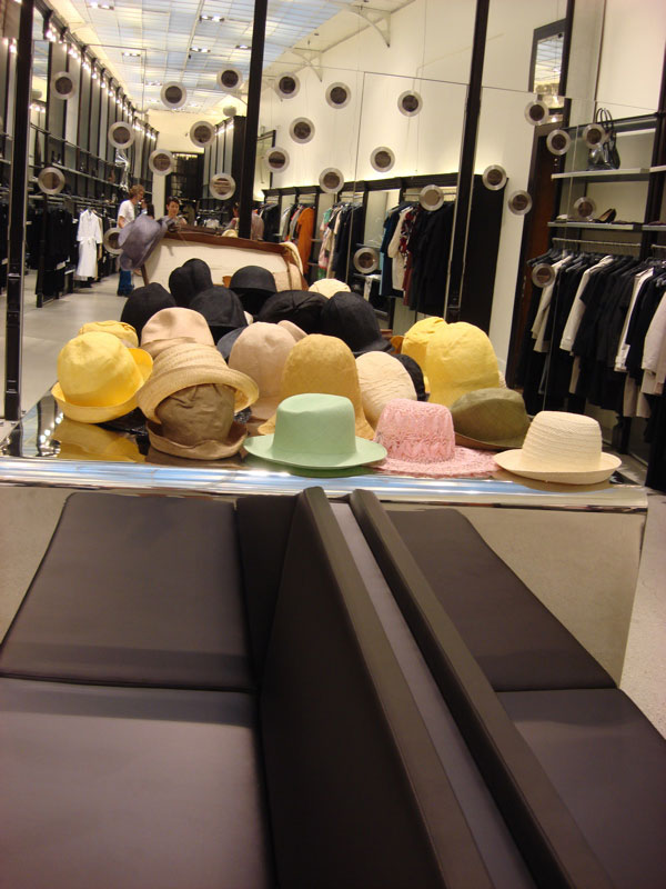 Hüte von Reinhard Plank bei Chegini Hüte von Reinhard Plank bei Chegini