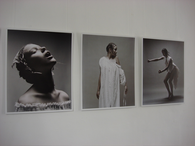 Ausstellung: Mode ist tot Ausstellung: Mode ist tot