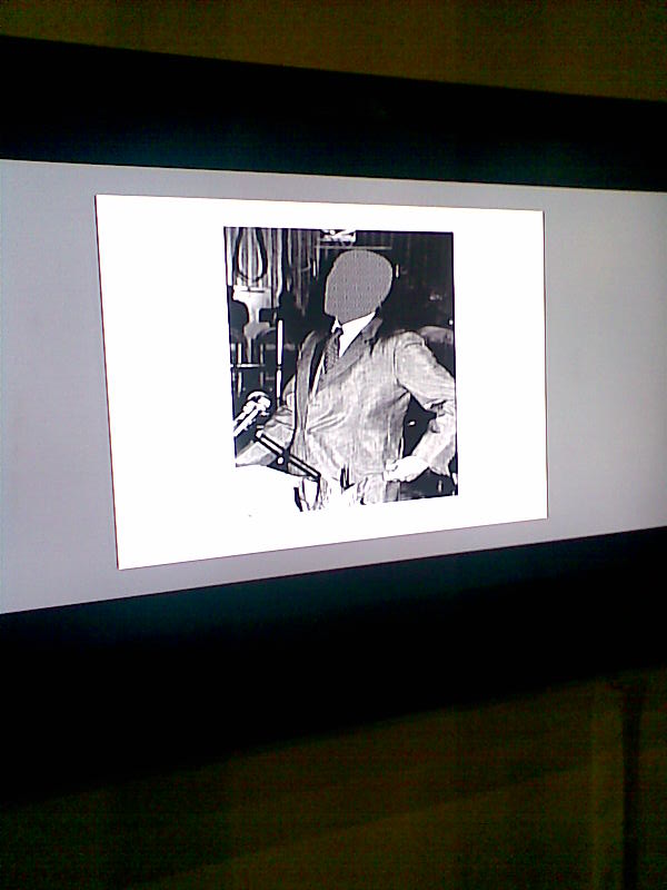 Felderer/Blimlinger: Paßt! Eine kurze Modegeschichte der II. Republik