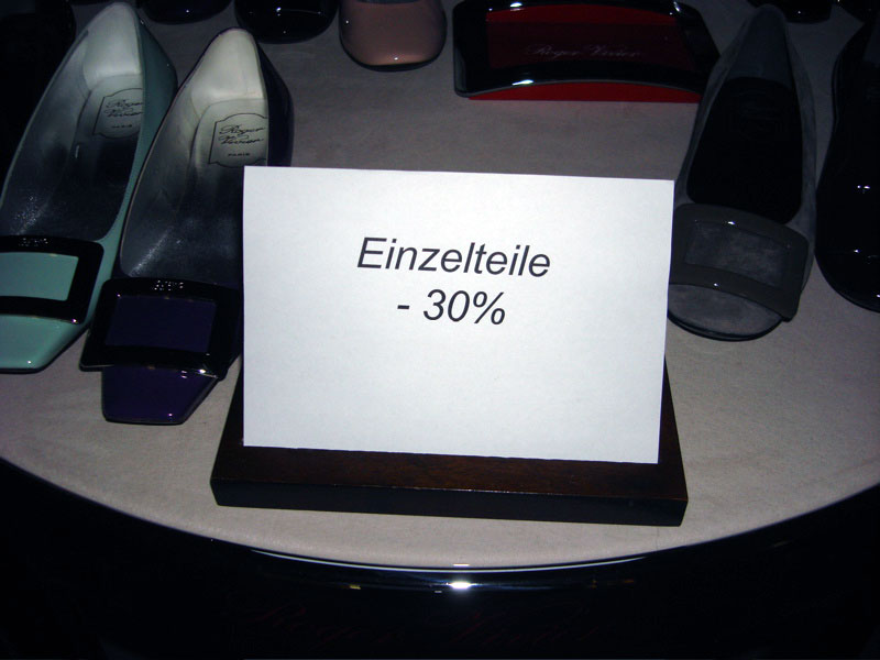 Weihnachtsangebote bei 2006FEB01, Plankengasse, 1010 Wien