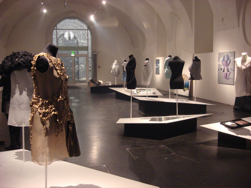 Sharp Chic Sharp Chic