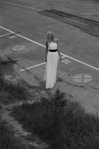 Elfenkleid Edition Black & White, Foto: Michael Dürr Elfenkleid Edition Black & White, Foto: Michael Dürr