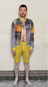 Superated, Kollektion Frühjahr/Sommer 2010 "horizontal", Foto: Alexi Pelekanos Superated, Kollektion Frühjahr/Sommer 2010 "horizontal", Foto: Alexi Pelekanos