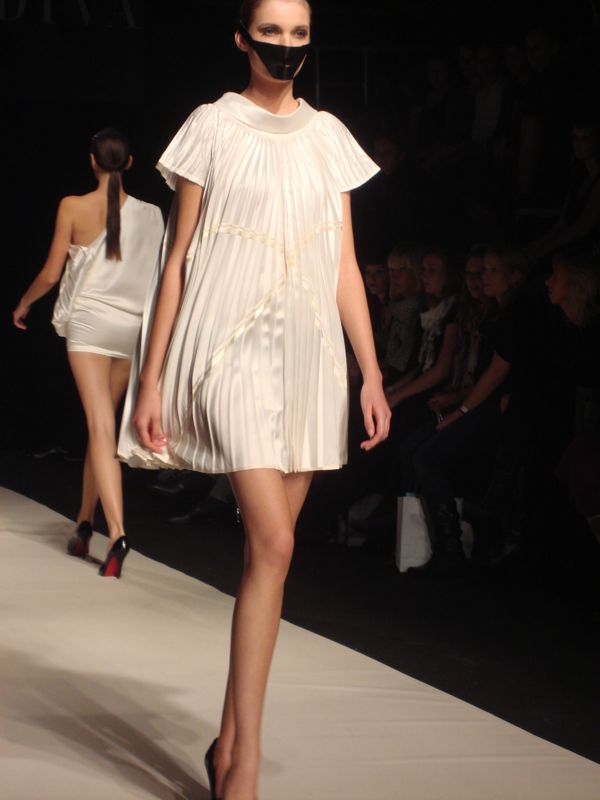 Edith A'Gay & and_i Edith A'Gay & and_i