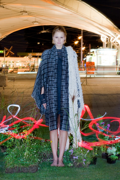 Julia Scharl: "Ins Blaue", Model: Sara Unterberger/Wiener Models