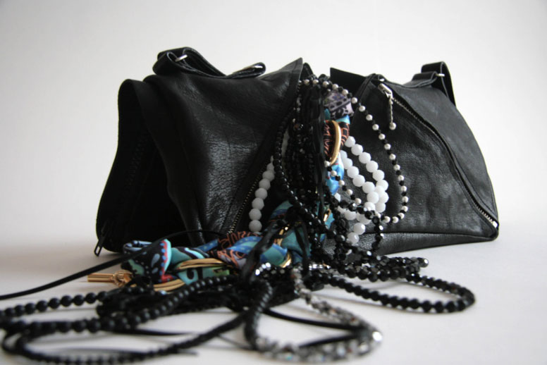 Sample Sale: Sonja Bischur, Eva Blut