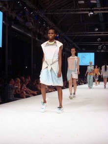 Taro Ohmae, Show Angewandte 11