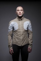 Utope: Sporty Supaheroe, Wolfgang Langeder in Kooperation mit Fraunhofer IZM/Stretchable Circuits