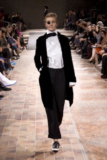 „Cutting Age“ Show Berlin 2013, Yohji Yamamoto, Photo: Ornella Orlandini „Cutting Age“ Show Berlin 2013, Yohji Yamamoto, Photo: Ornella Orlandini