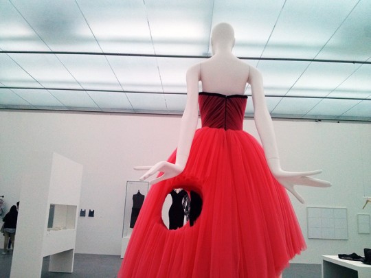 Viktor & Rolf: Coral Dress, Cutting Edge Couture Collection 2010 Viktor & Rolf: Coral Dress, Cutting Edge Couture Collection 2010